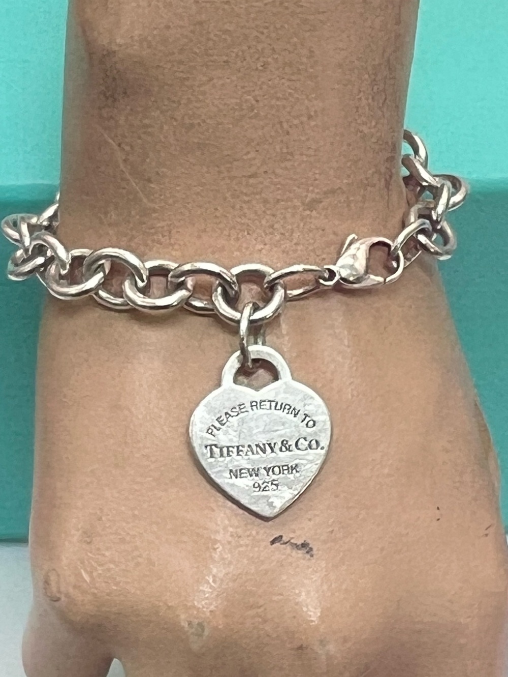 🔴Authentic TIFFANY & CO Sterling Silver RTT Heart Tag Charm Link Bracelet🔴